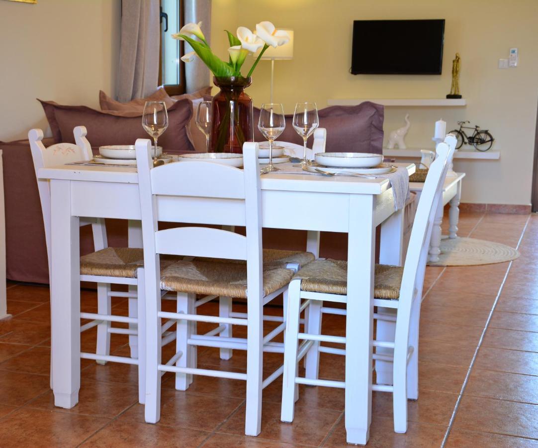 Elianthos Villas バモス エクステリア 写真