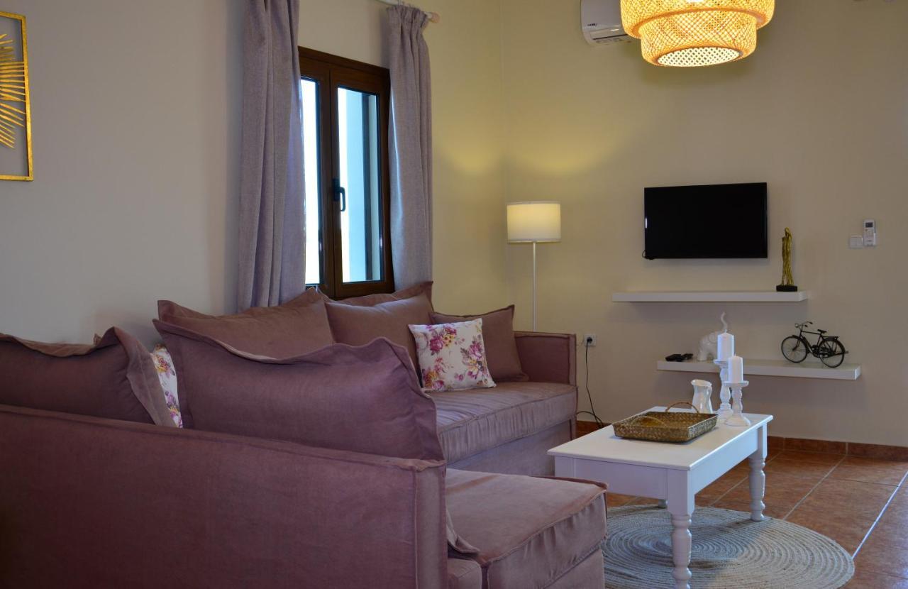Elianthos Villas バモス エクステリア 写真