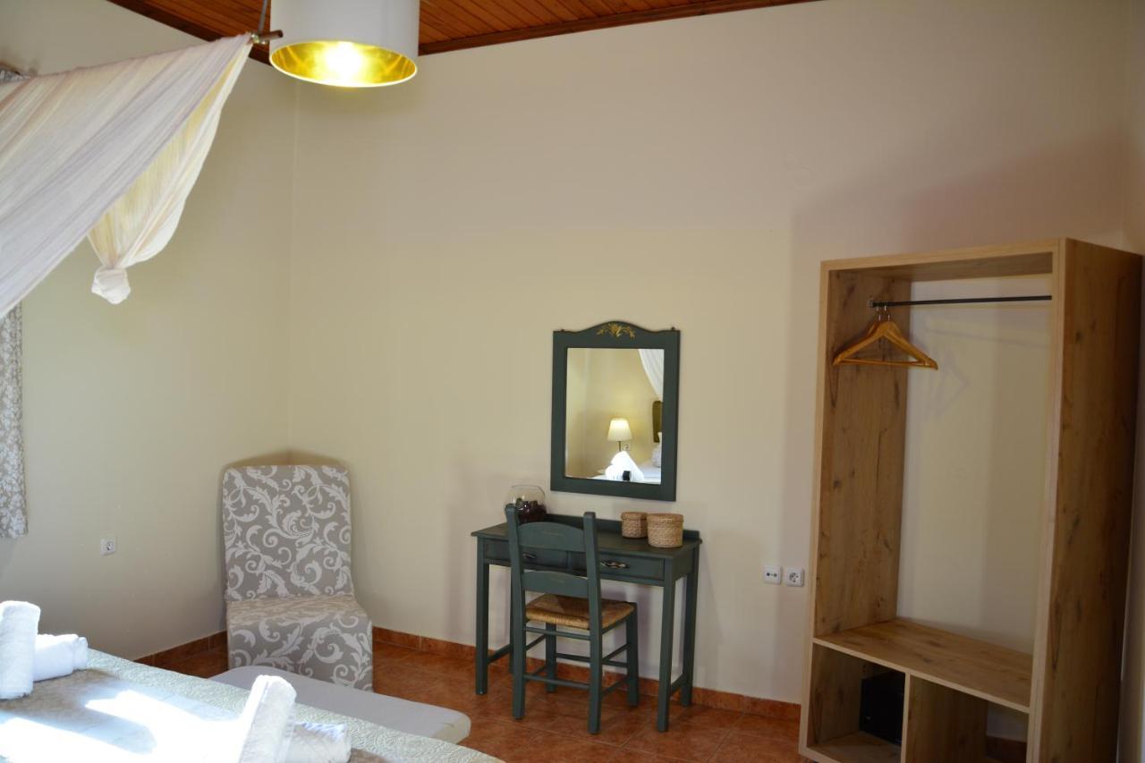 Elianthos Villas バモス エクステリア 写真